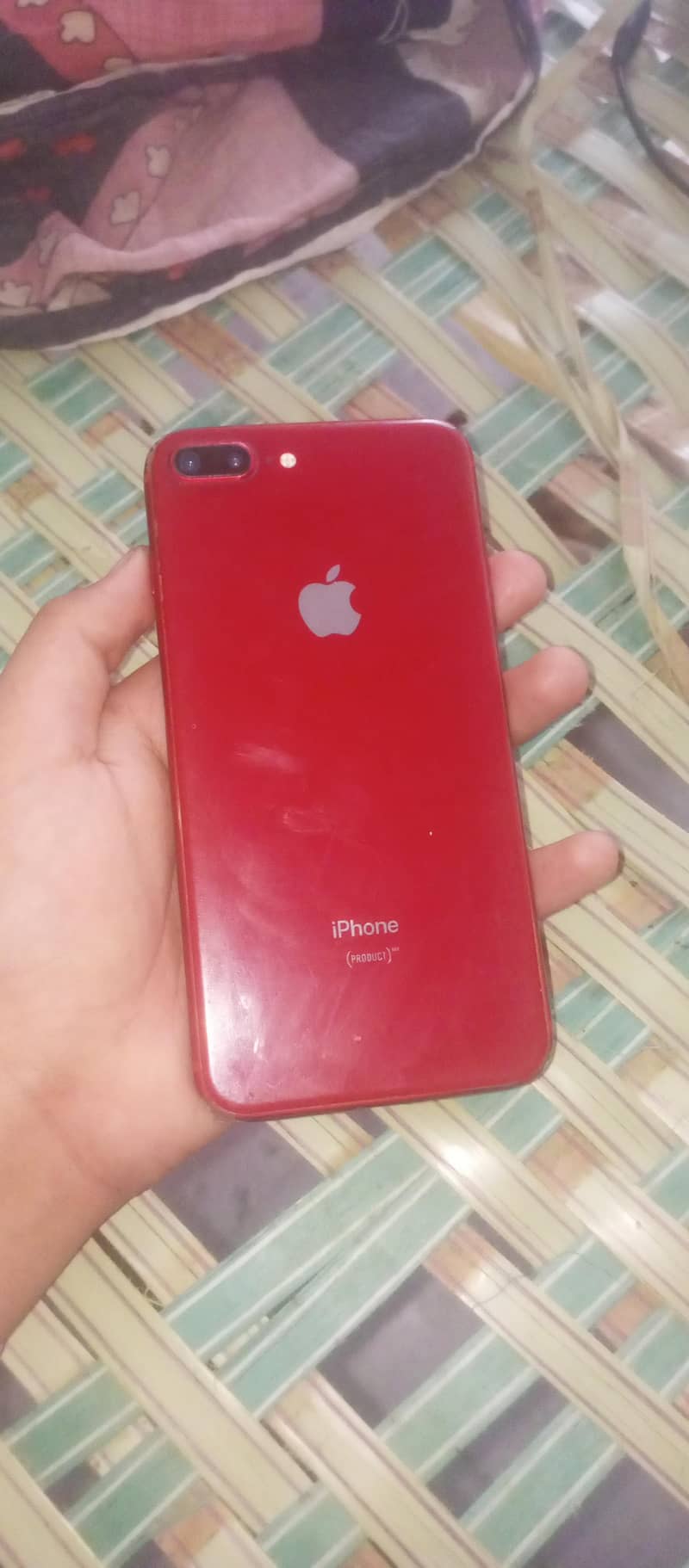 Apple iPhone 8 Plus 0