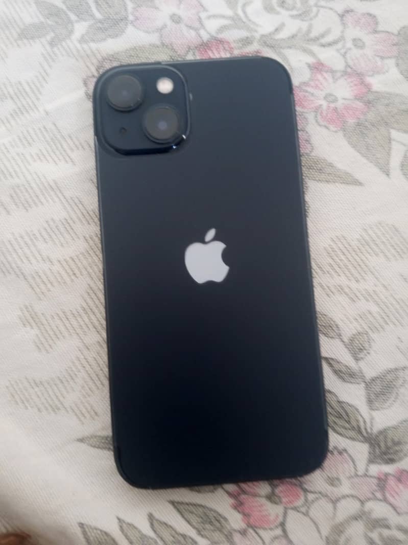 Apple iPhone 13 0