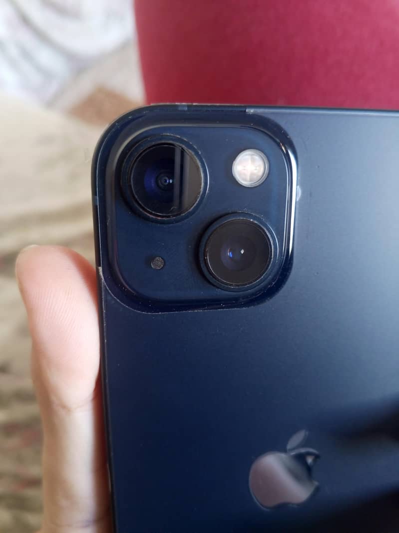 Apple iPhone 13 1