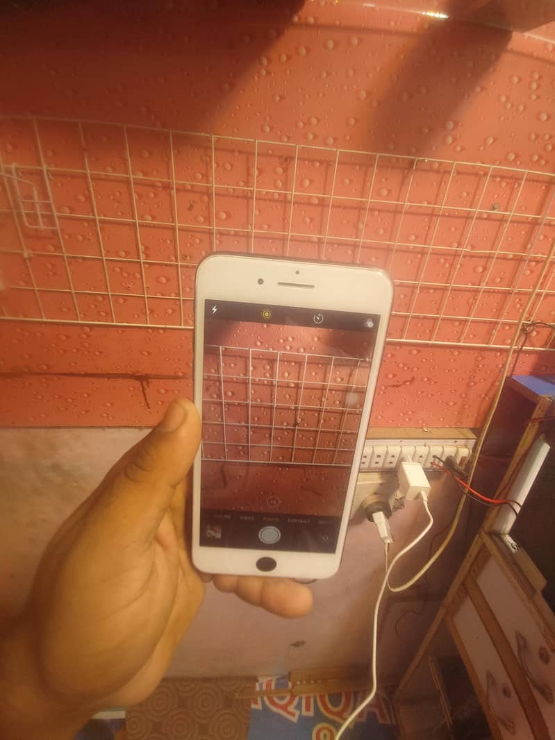 iPhone 8 plus 2