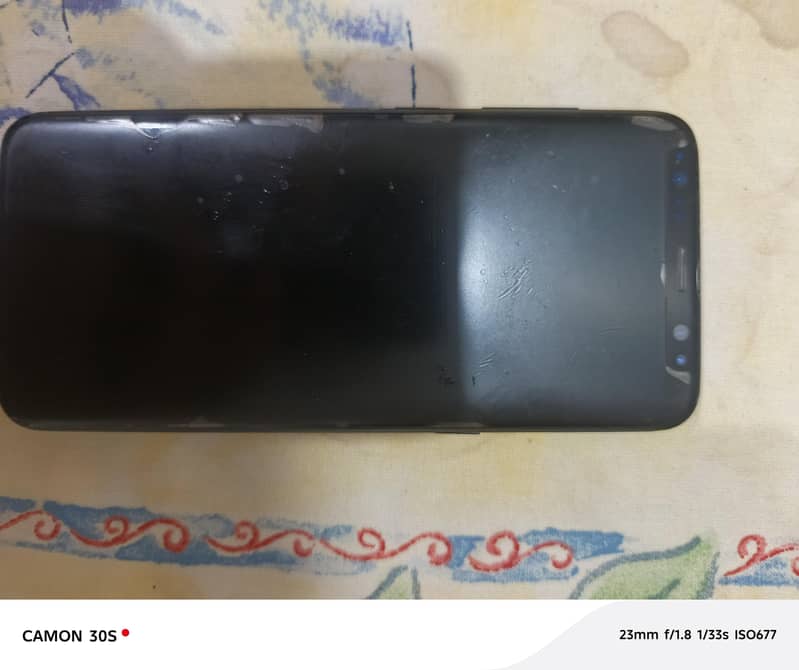 Samsung Mobile S8 4