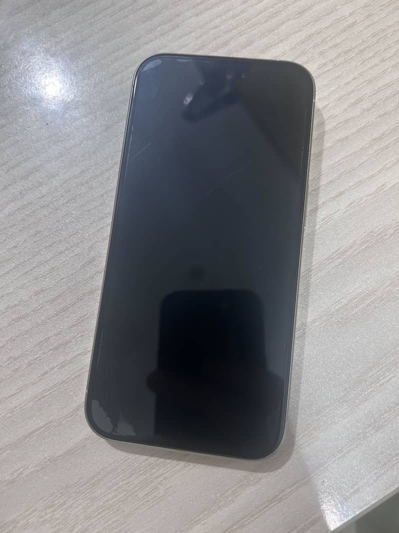 Apple iPhone 15 Pro 3