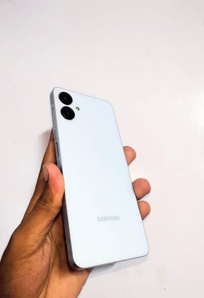 Samsung Mobile A06