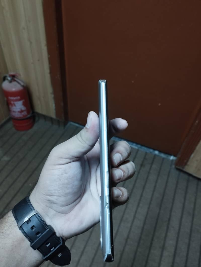 One Plus 9 Pro Exchange Possible 3