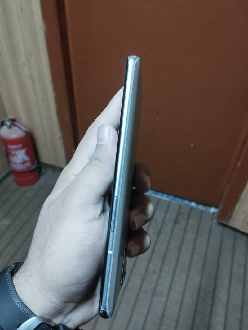 One Plus 9 Pro Exchange Possible 4
