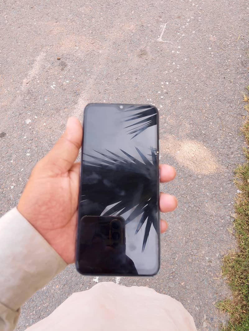 Realme C15 0