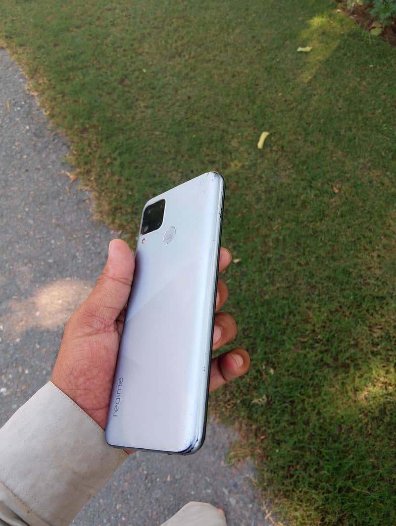 Realme C15 2