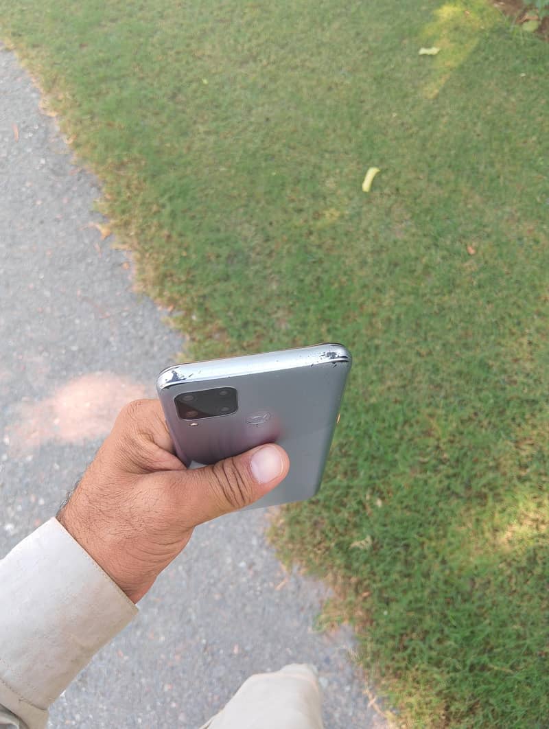 Realme C15 3