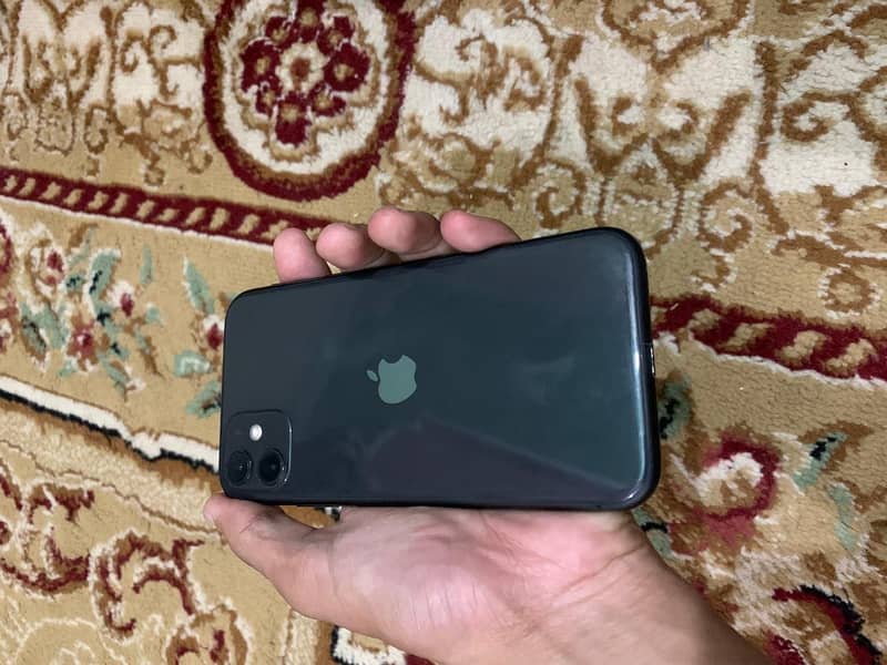 Apple iPhone 11 6