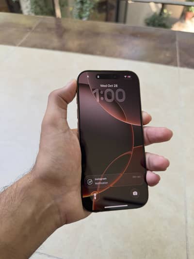 Apple iPhone 16 Pro
