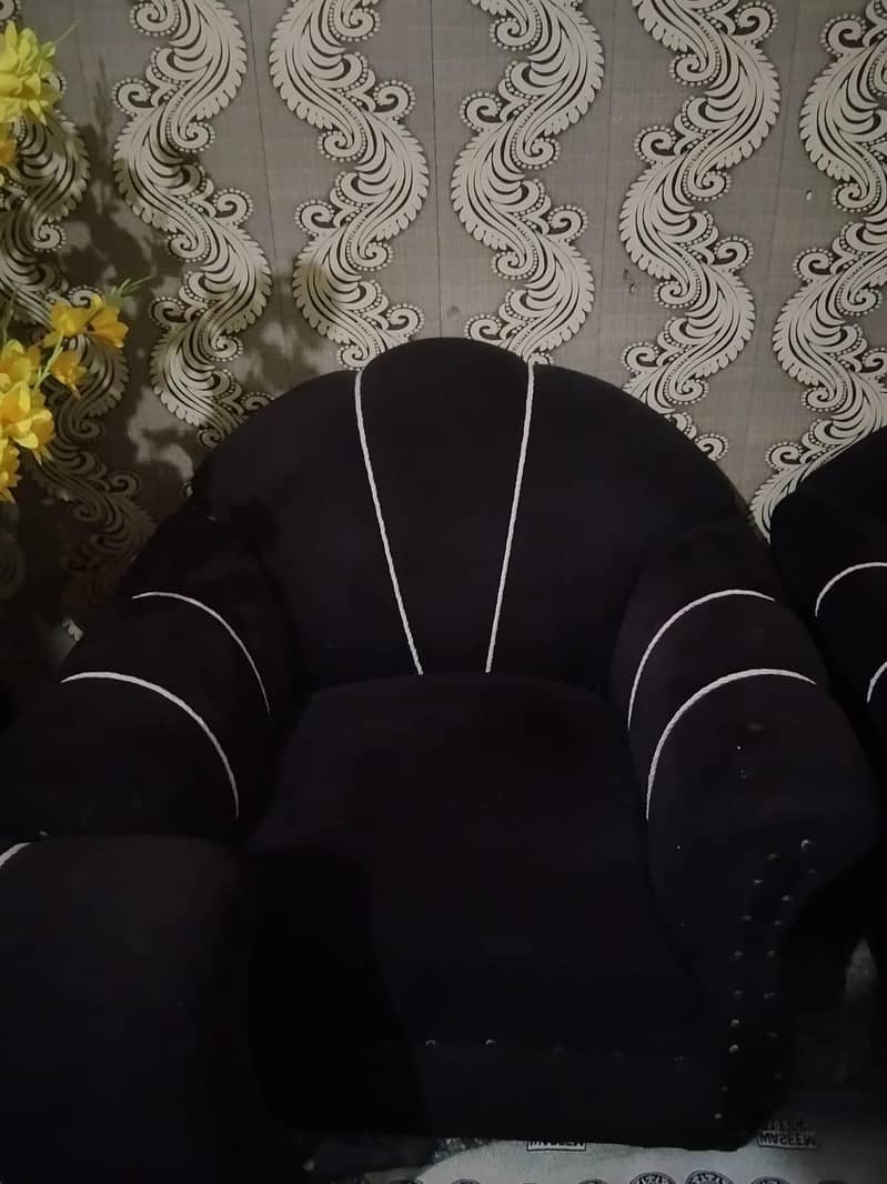 6 seater sofa 0