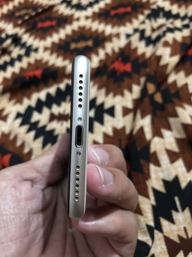 Apple iPhone SE 2