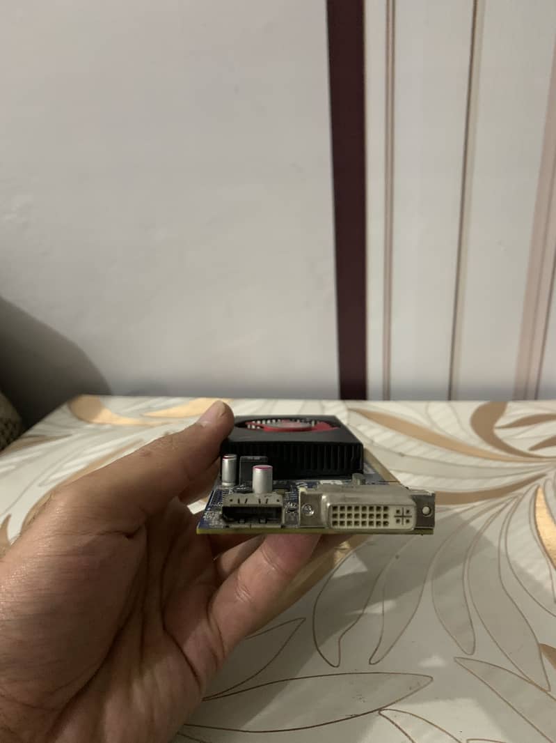 Amd HD 8490 / 1GB 2