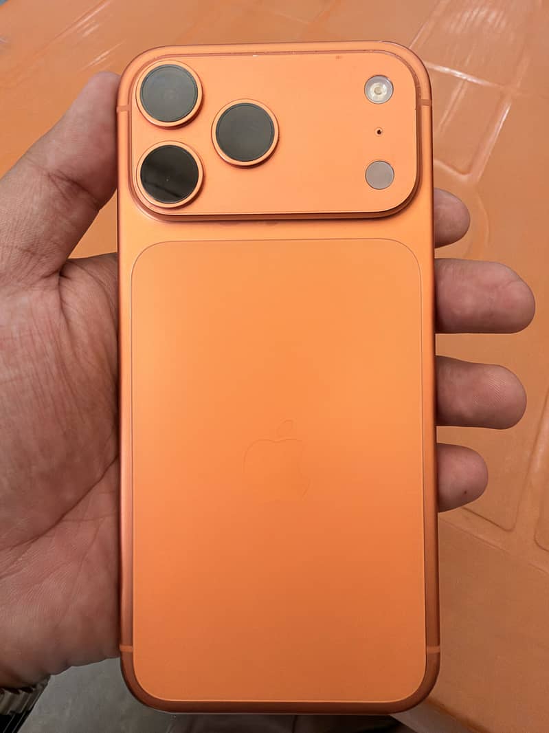 iPhone 17 pro max 0