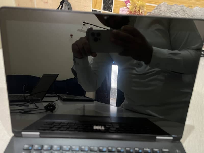 Dell Letitude E7470 Touch Screen 3