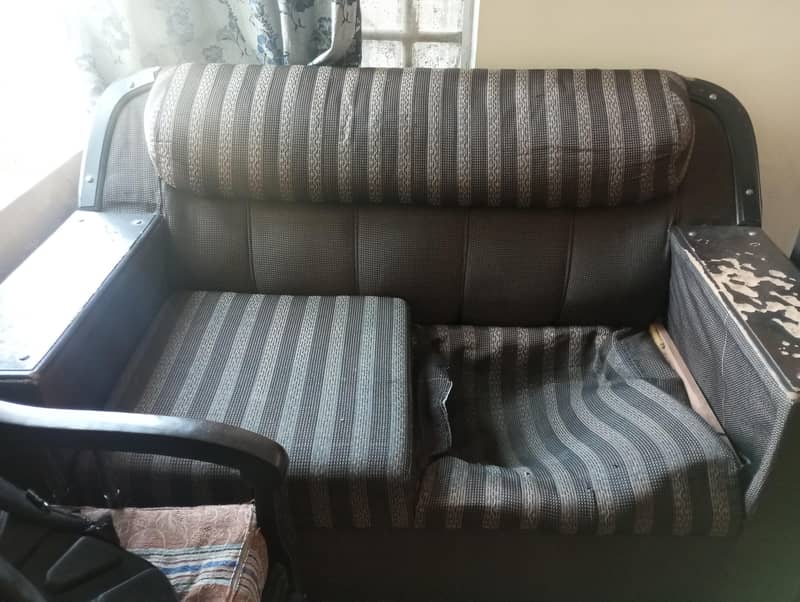 3,2,1 sofa 1