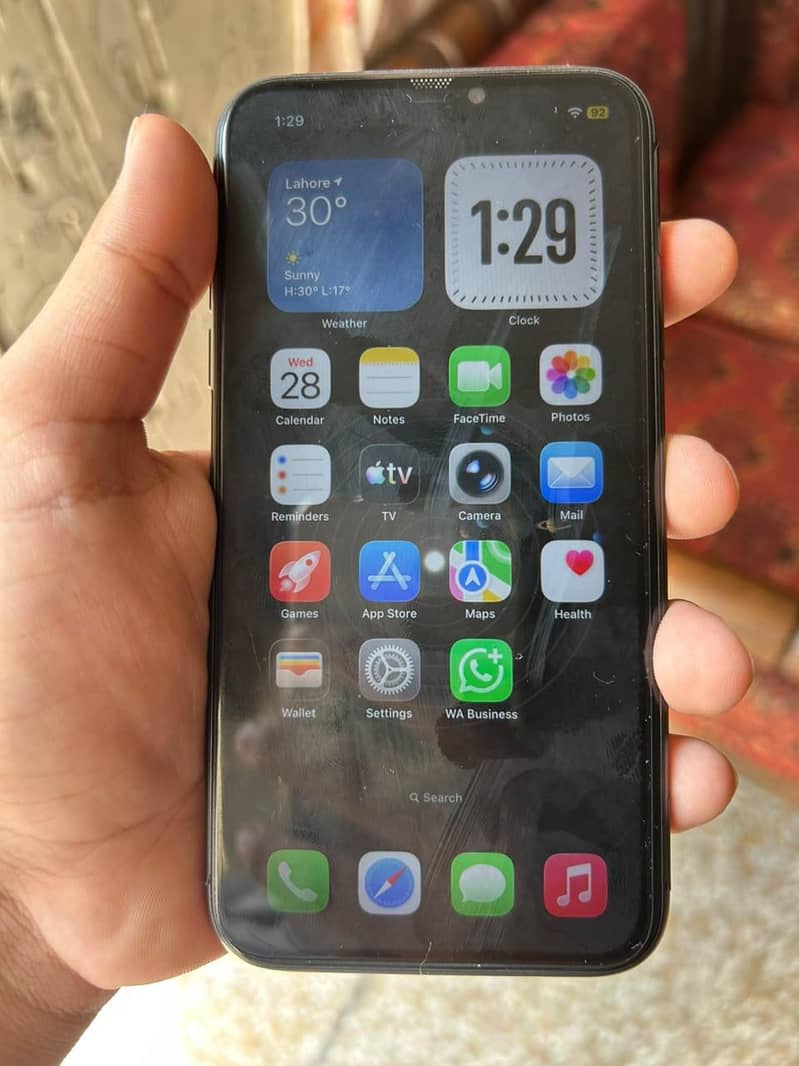 Apple iPhone 11 8