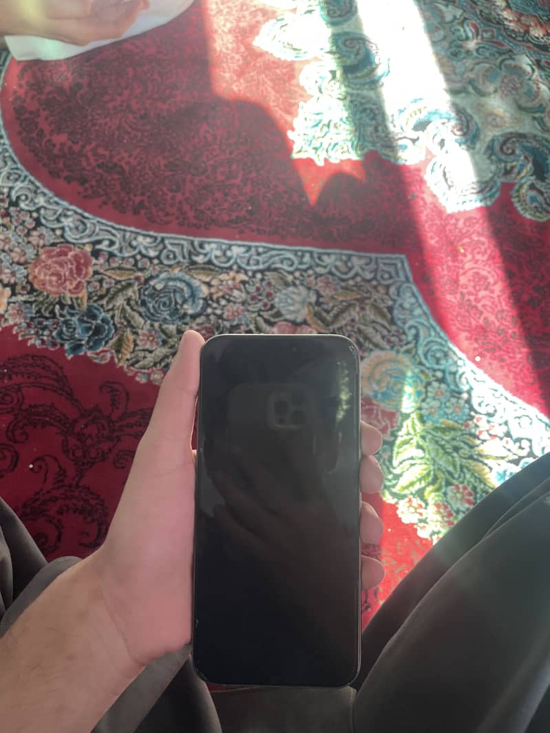 Apple iPhone 15 Pro Max 3
