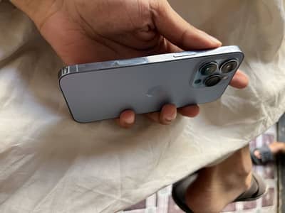 Apple iPhone 13 Pro
