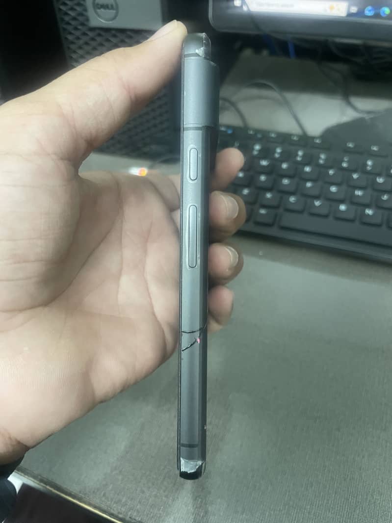 Google Pixel 8 1