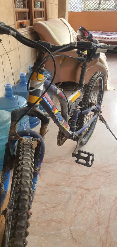 Used Mountain Bike with Double Suspension – Negotiable