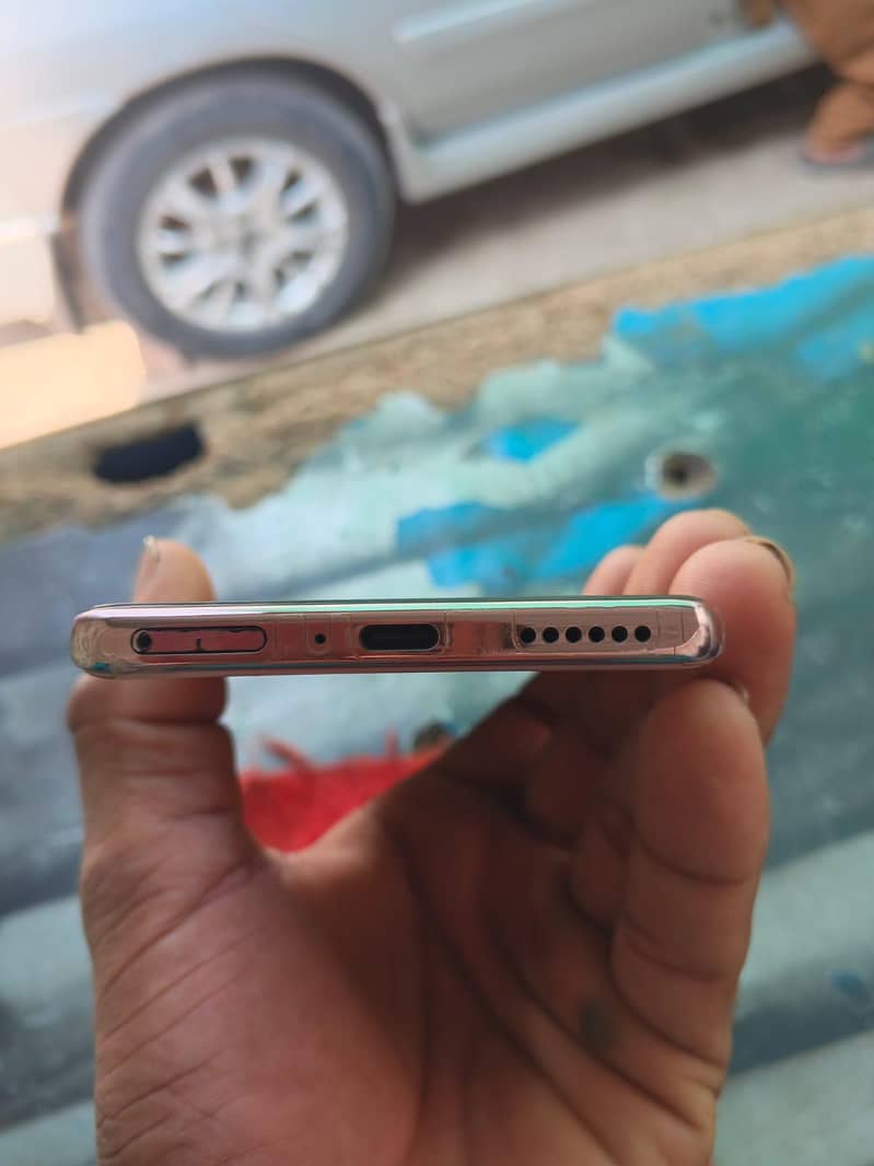 Infinix Zero 40 4