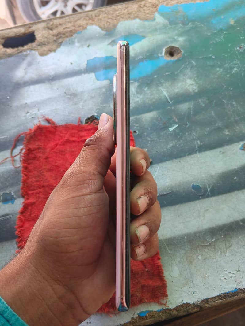 Infinix Zero 40 6