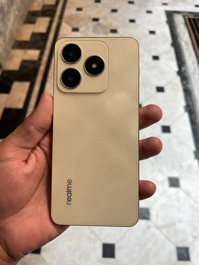 Realme C61