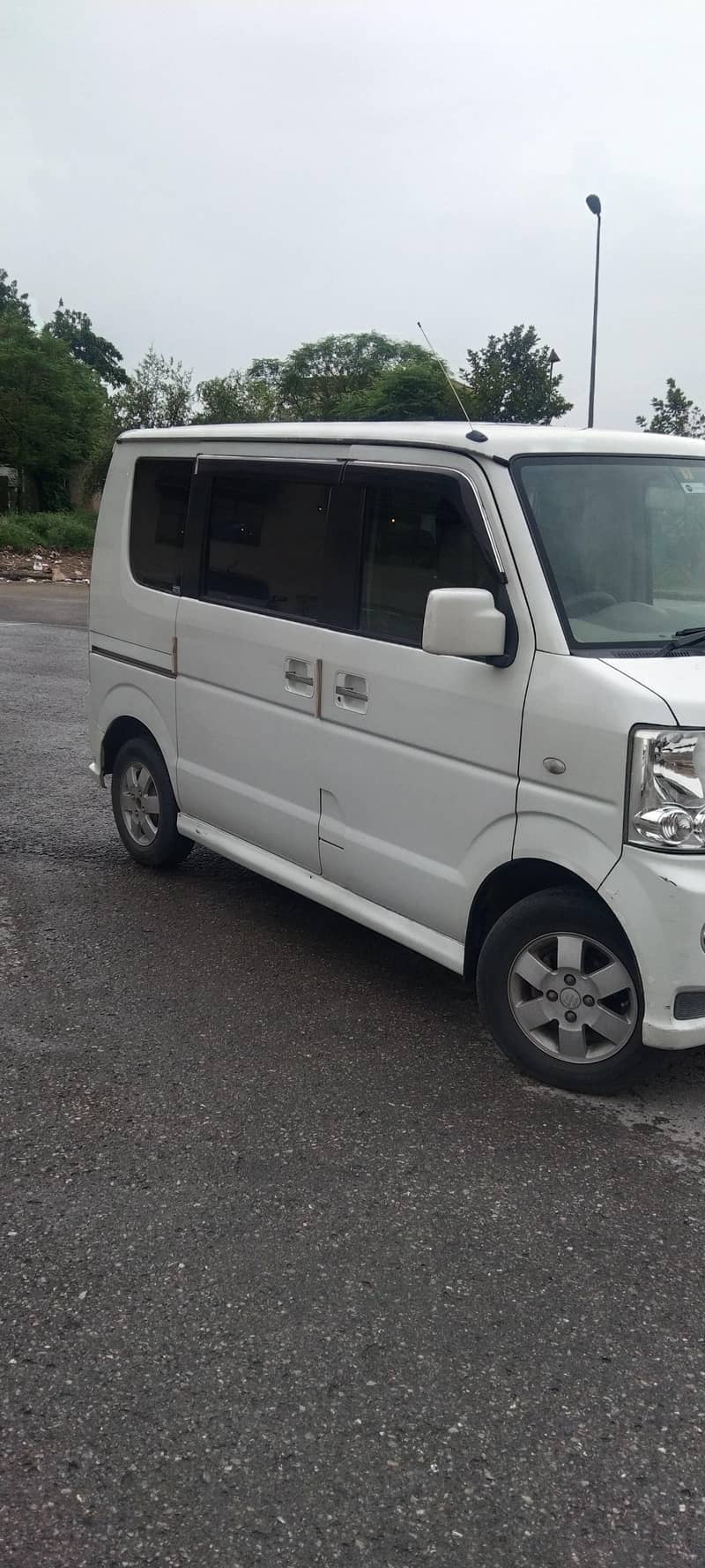 Suzuki Every Wagon 2011 3