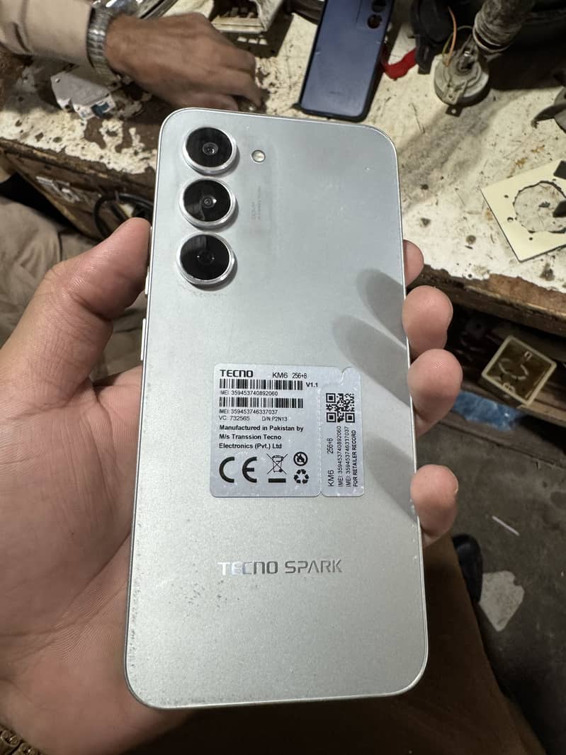 Tecno Spark 40 Pro 2