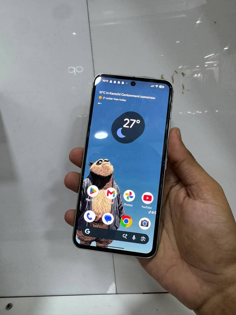 Google Pixel 8 5