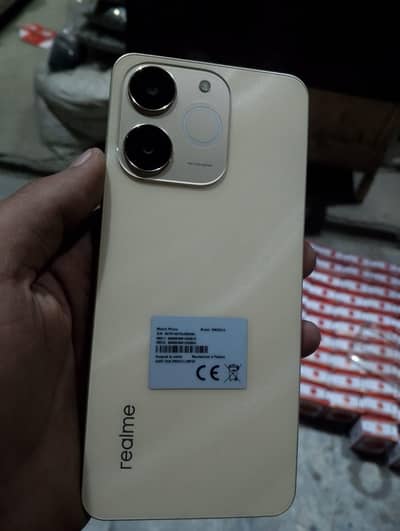 Realme note 70