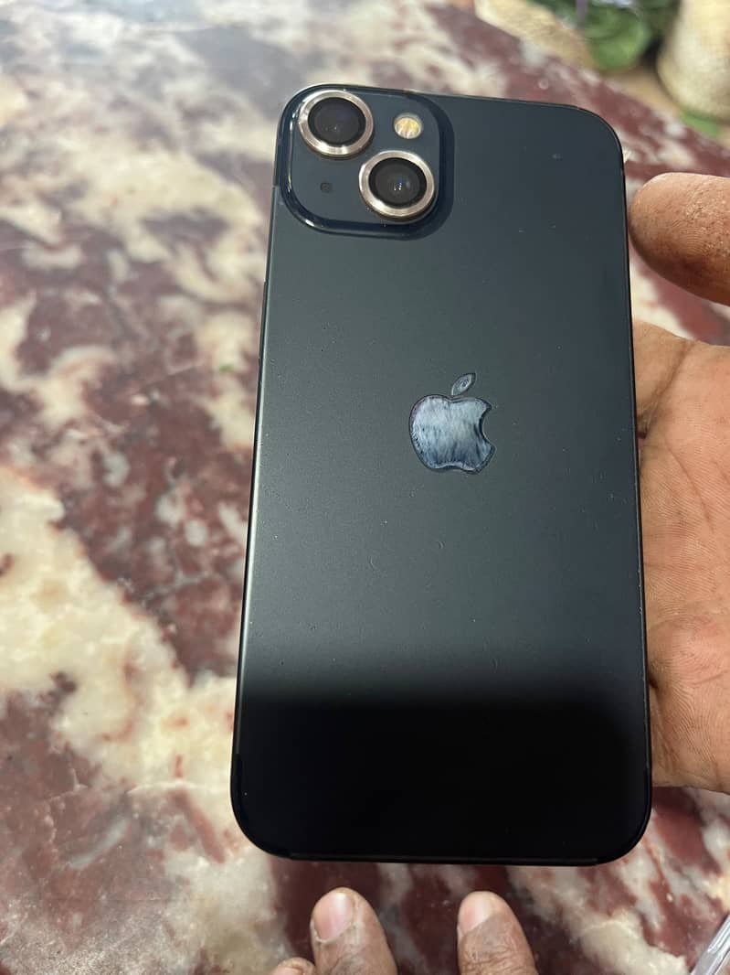 Apple iPhone 13 3