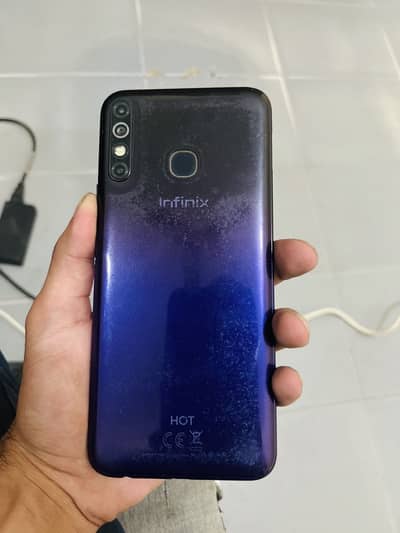 Infinix Hot 8
