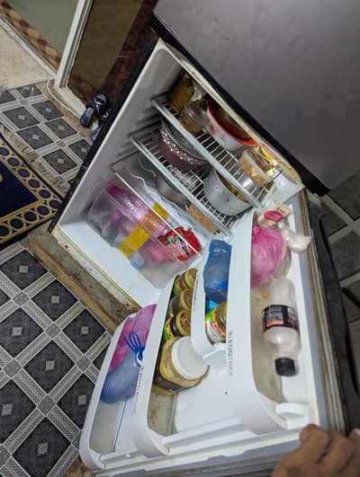 Orient Refrigerator for Sale – Good Condition, Spacious & Reliable