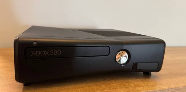 Xbox 360 slim