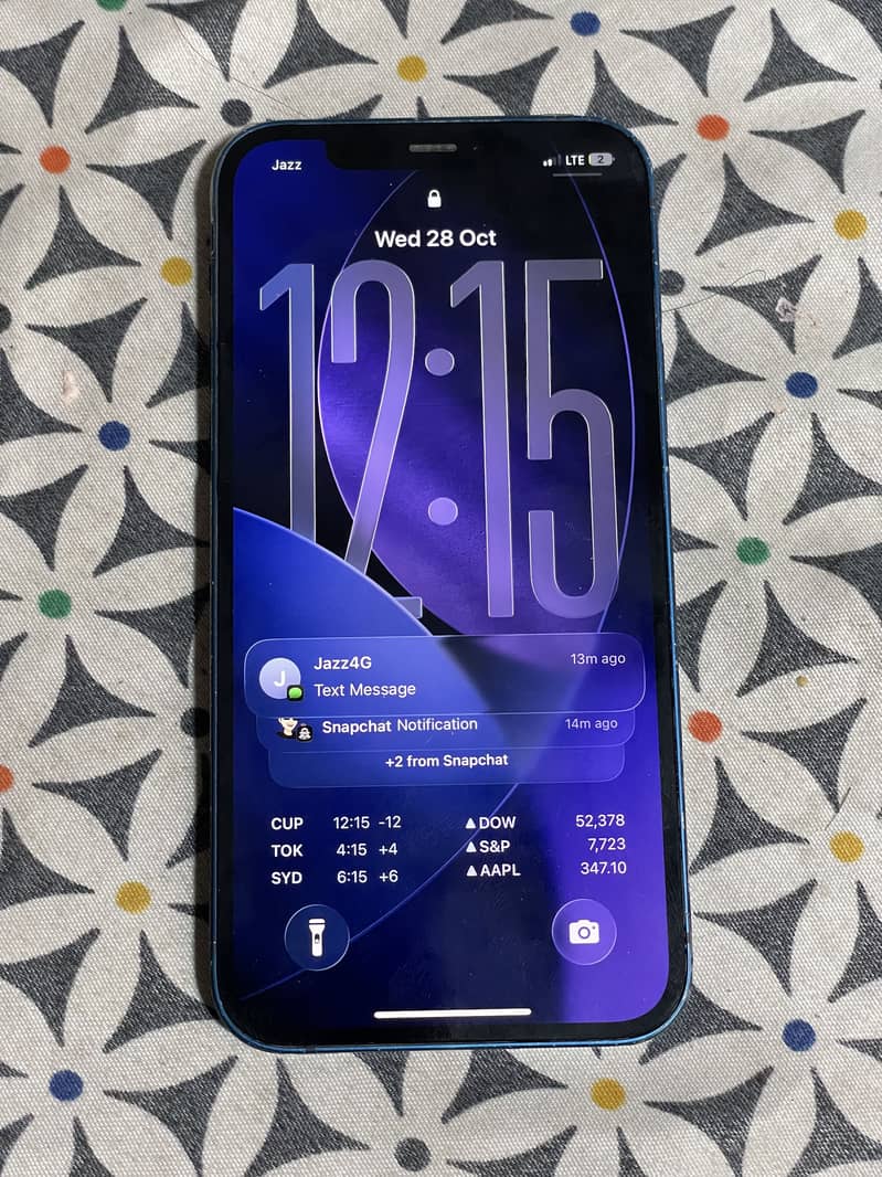 Apple iPhone 12 3