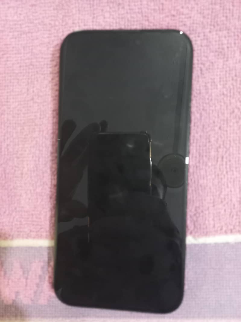 Apple iPhone 16 Pro Max jv 5
