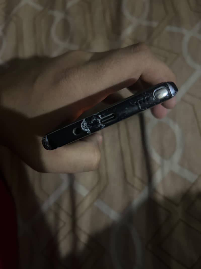 Samsung Mobile Note 8 2