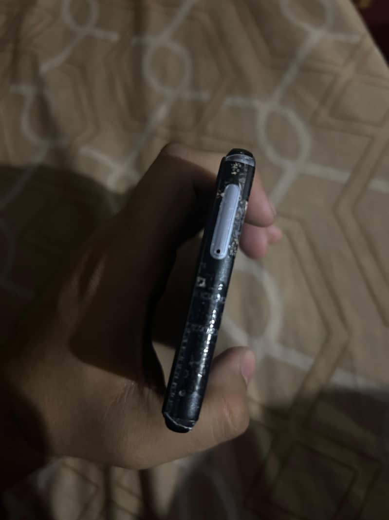 Samsung Mobile Note 8 5