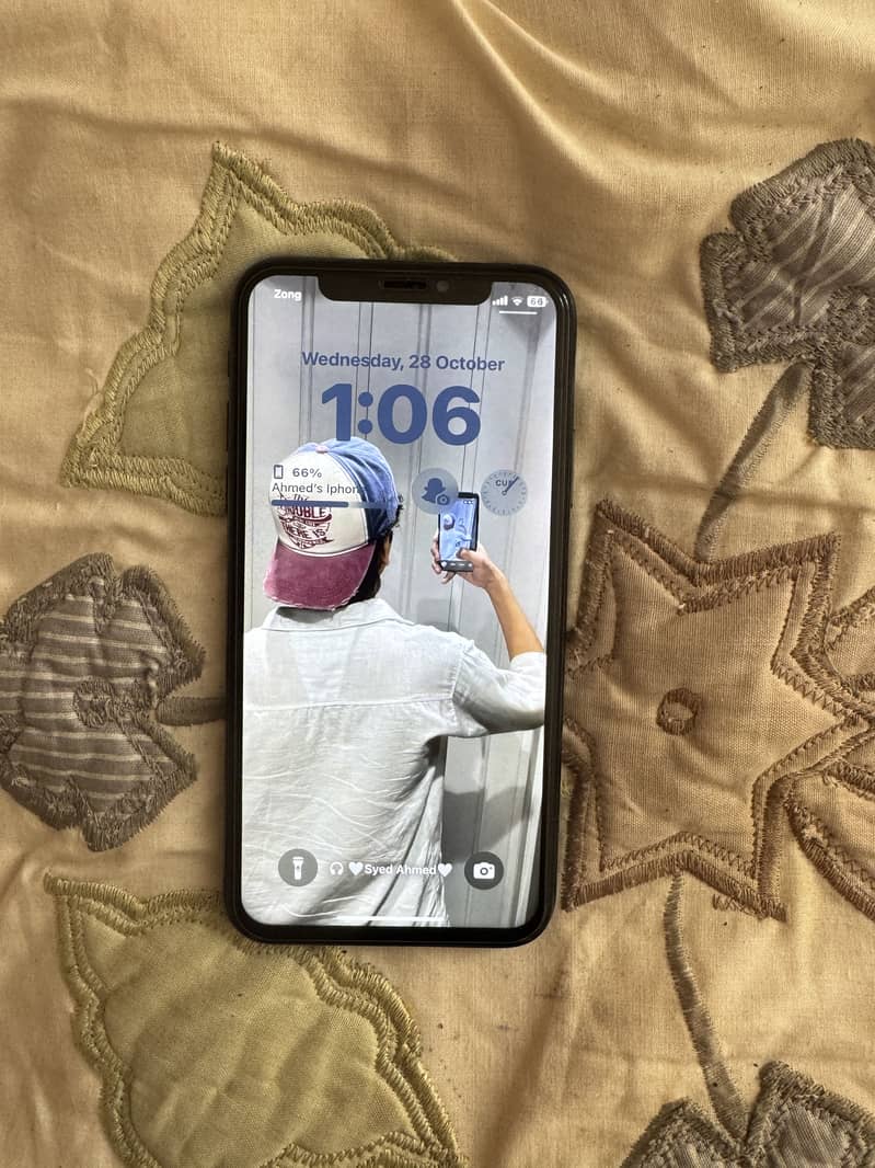 Apple iPhone XS 0