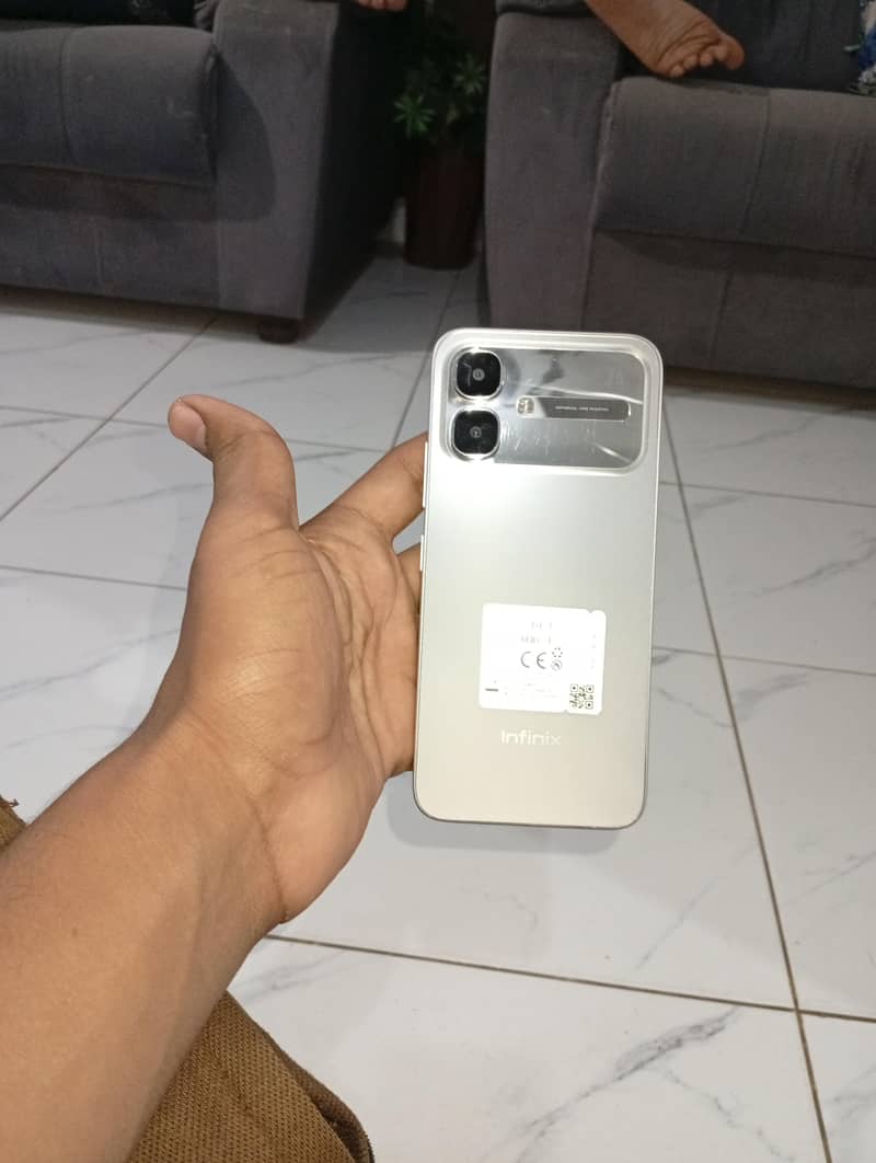 Infinix Smart 20 3