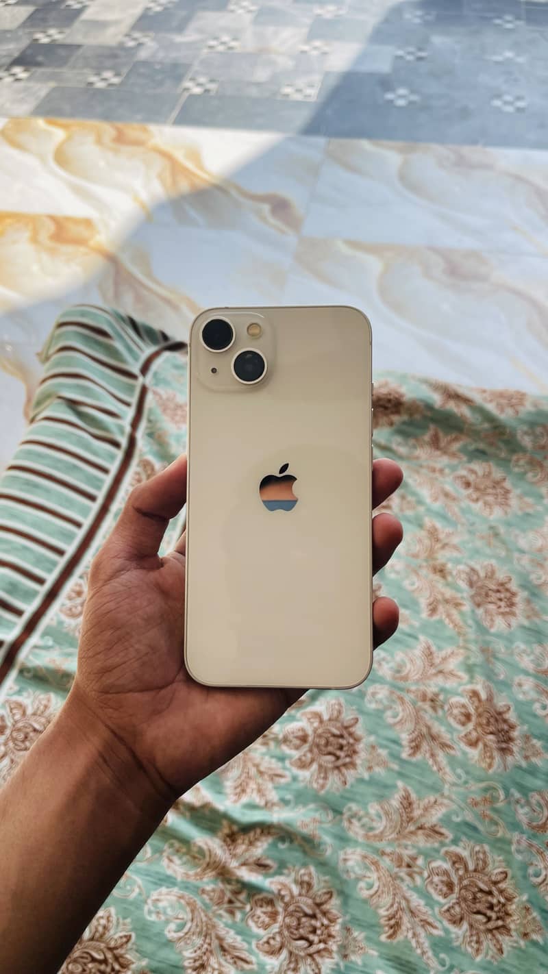 Apple iPhone 13 3