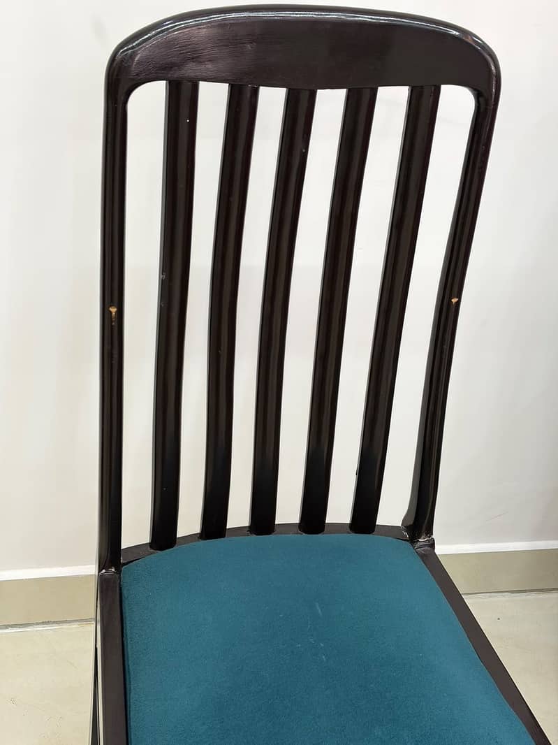 Sheesham dining table plus 6 chairs 8