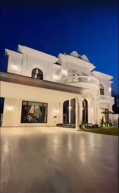 Fully Furnished 2 Kanal House For Sale In Model Town Lahore | Park Facing | 80 Ft Road