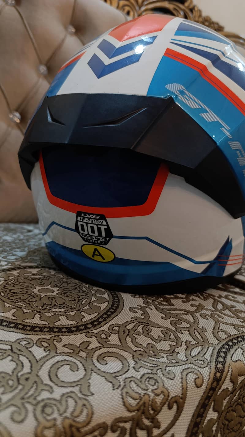 Lv2 Helmet 11