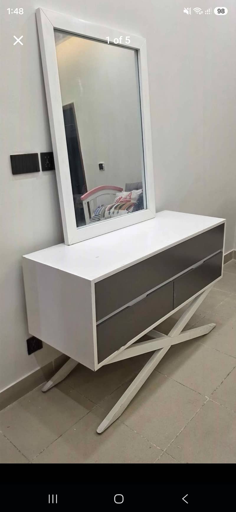 Dressing Table and Mirror (ChenOne) 0