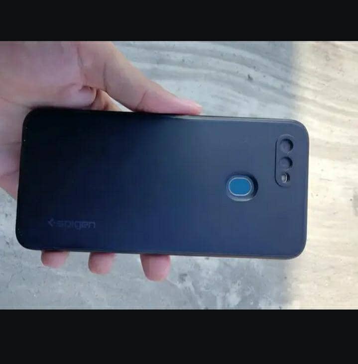 OPPO A7 2