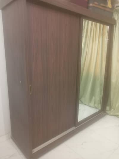 Sliding door cupboard
