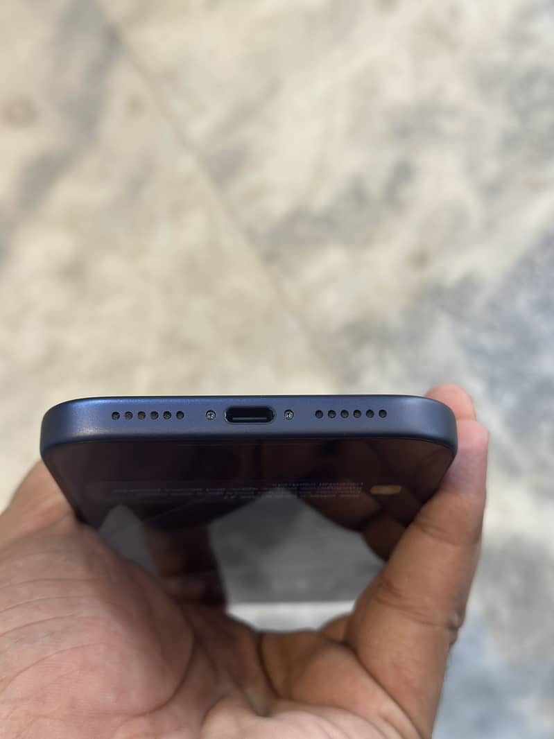 Apple iPhone 17 Pro Max 7